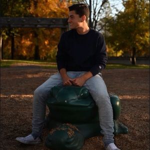 Meet your Posher, Elijah